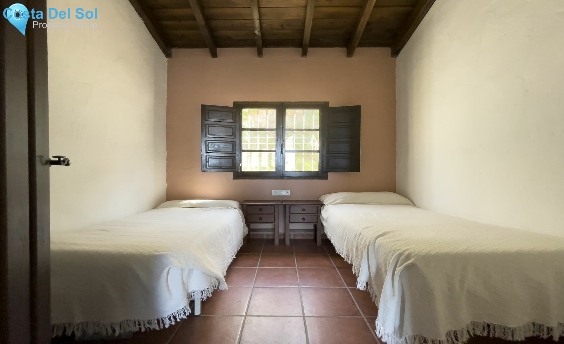 Finca - Cortijo in Almogía-1210934