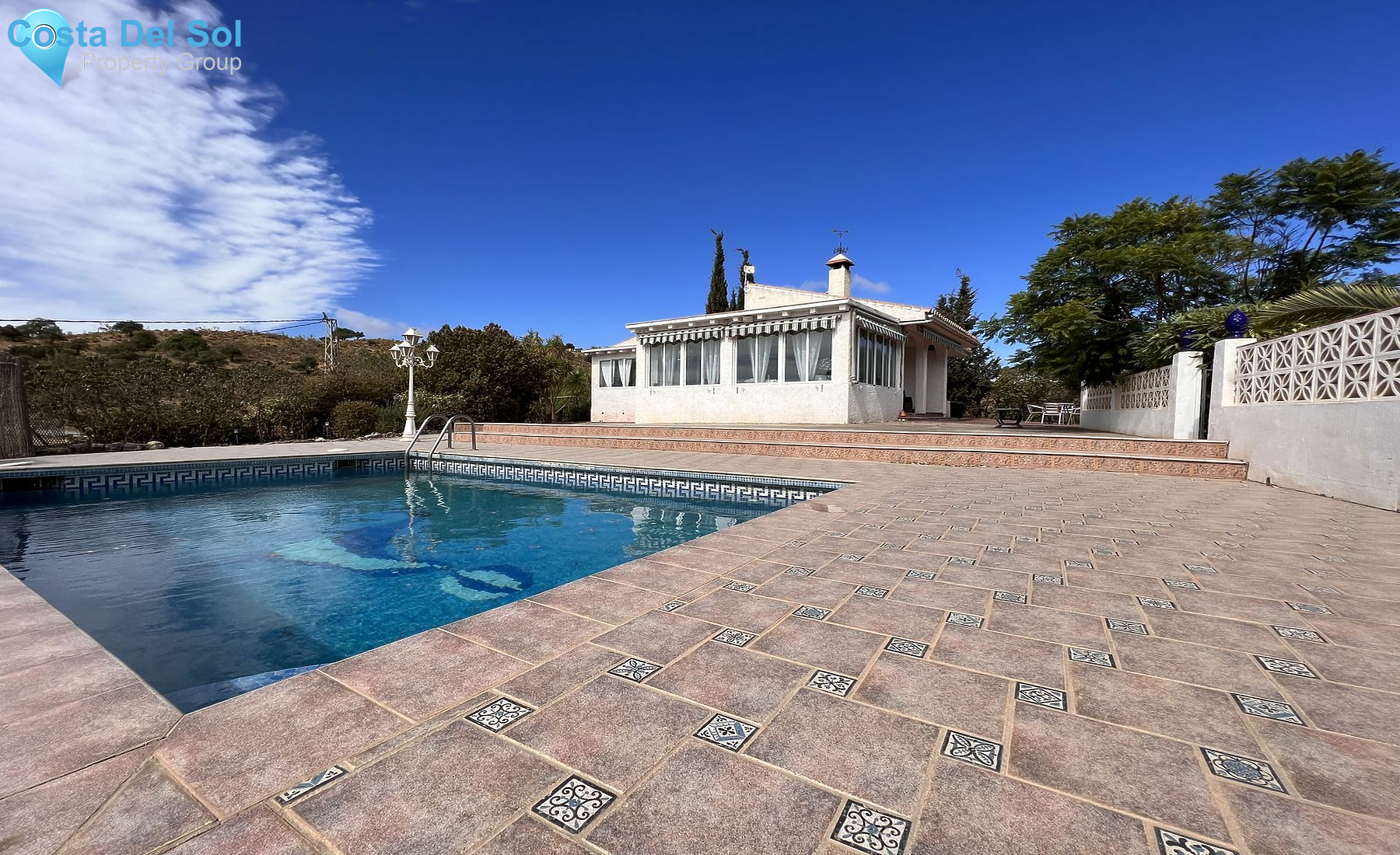 Finca - Cortijo in Almogía-1550170