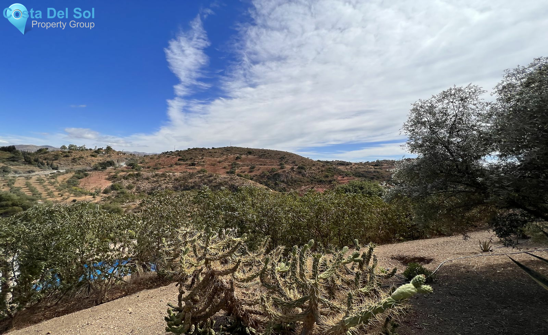 Finca - Cortijo in Almogía-1550177