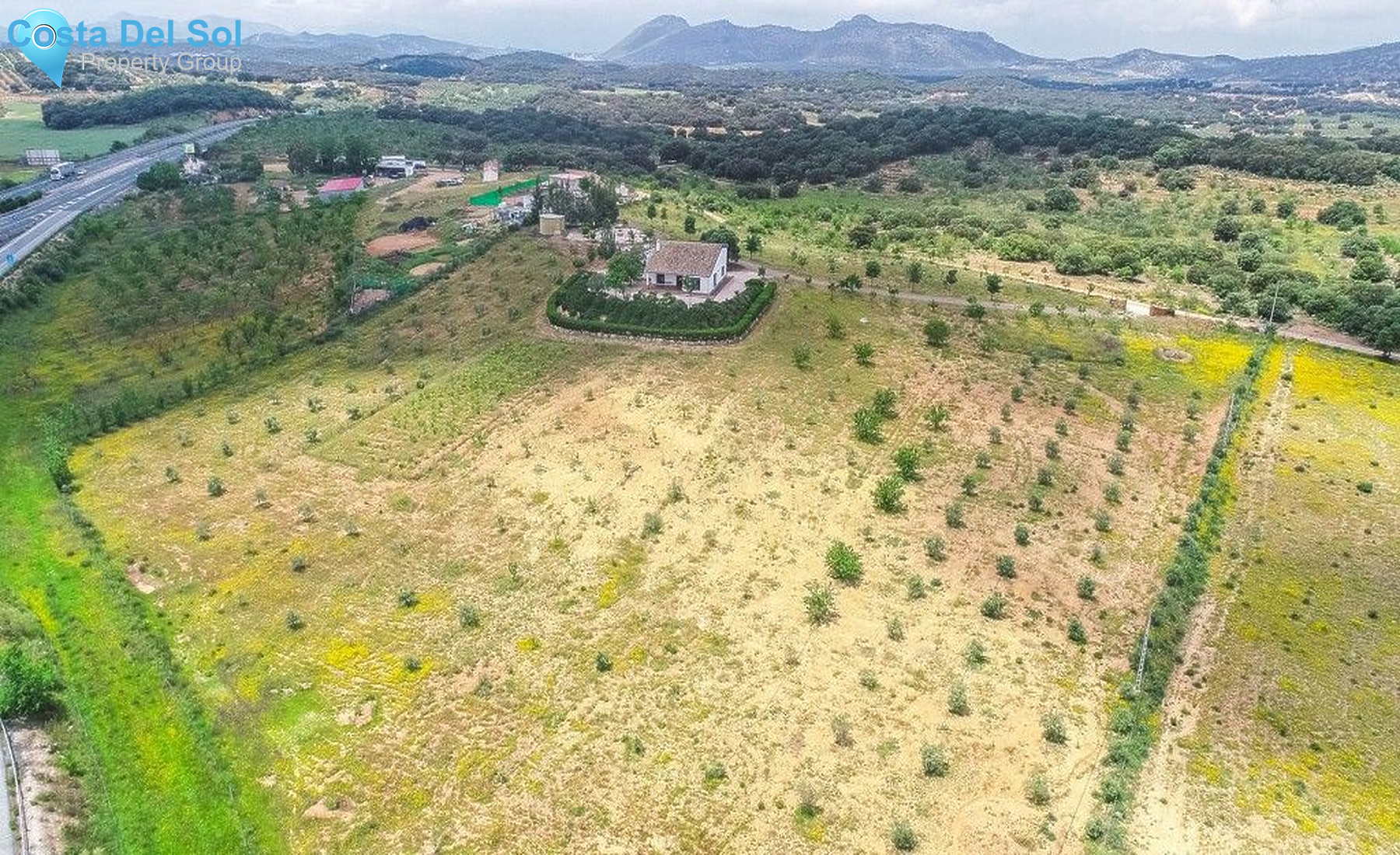 Finca - Cortijo in Archidona-1166461