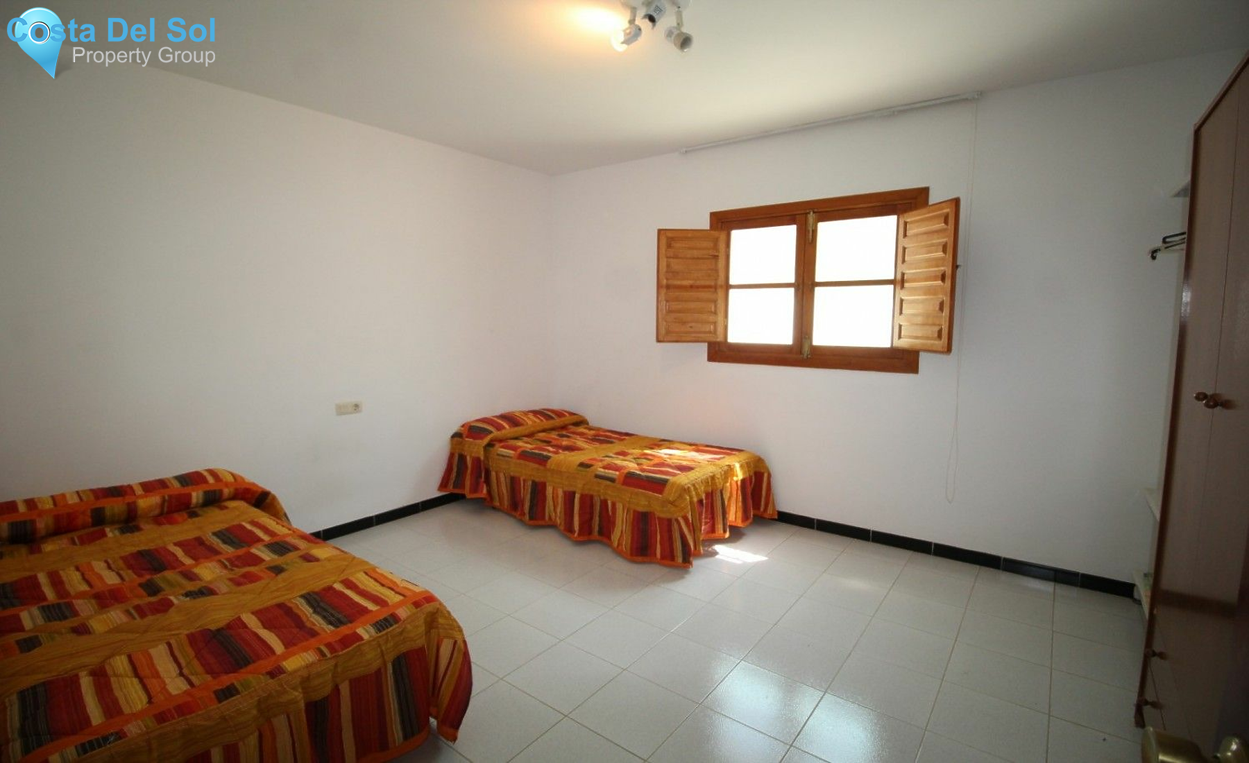 Finca - Cortijo in Canillas de Aceituno-1230689