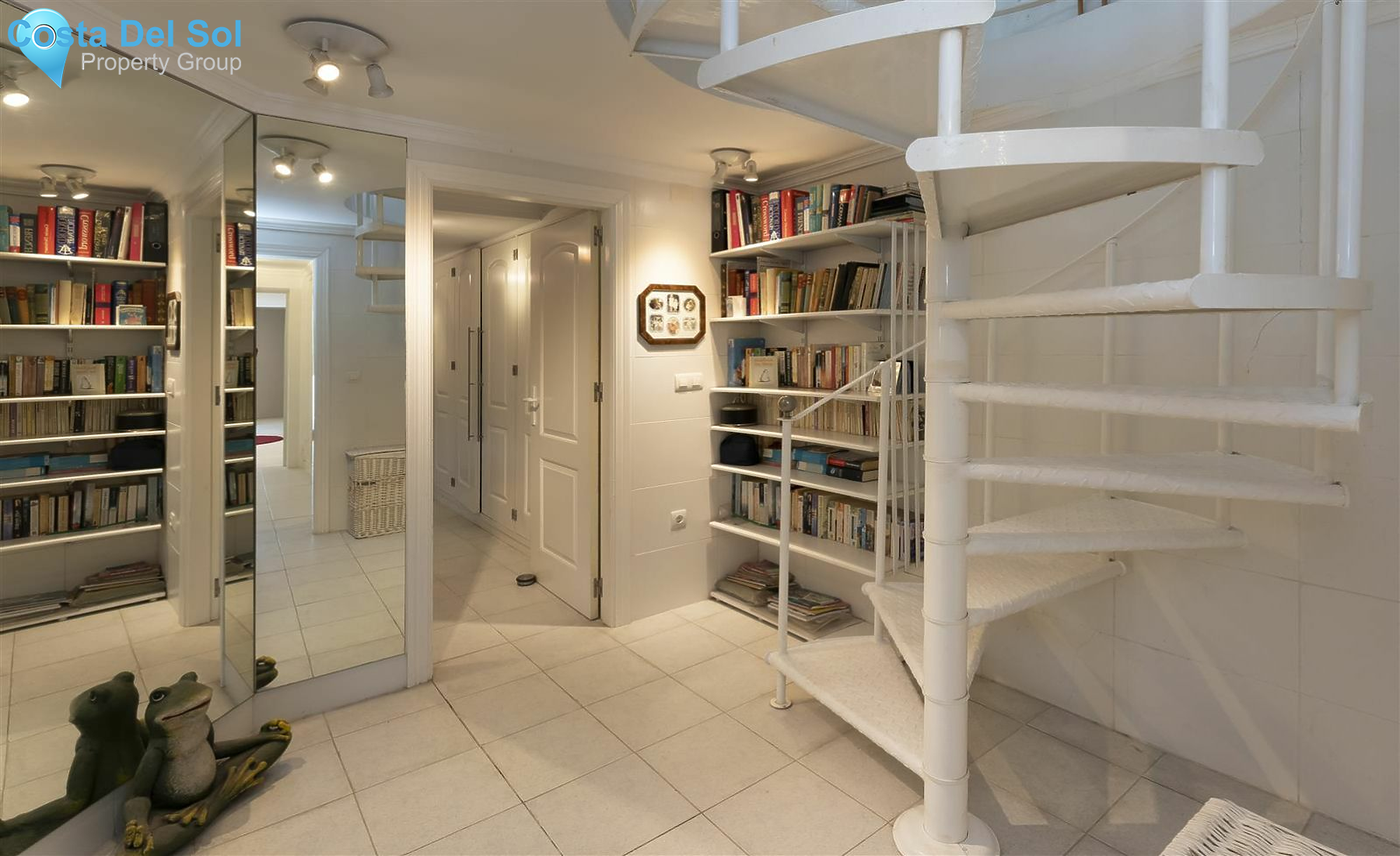 Finca - Cortijo in Coín-1159911