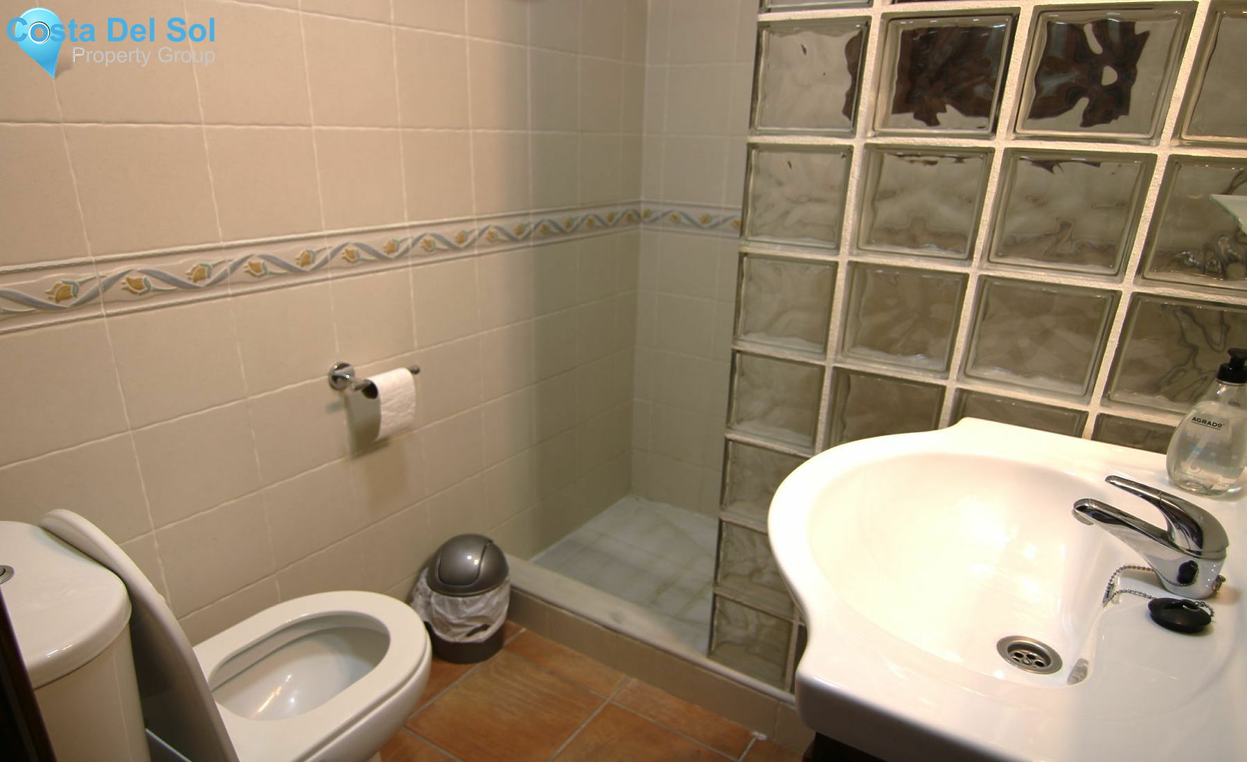 Finca - Cortijo in Guaro-1128201