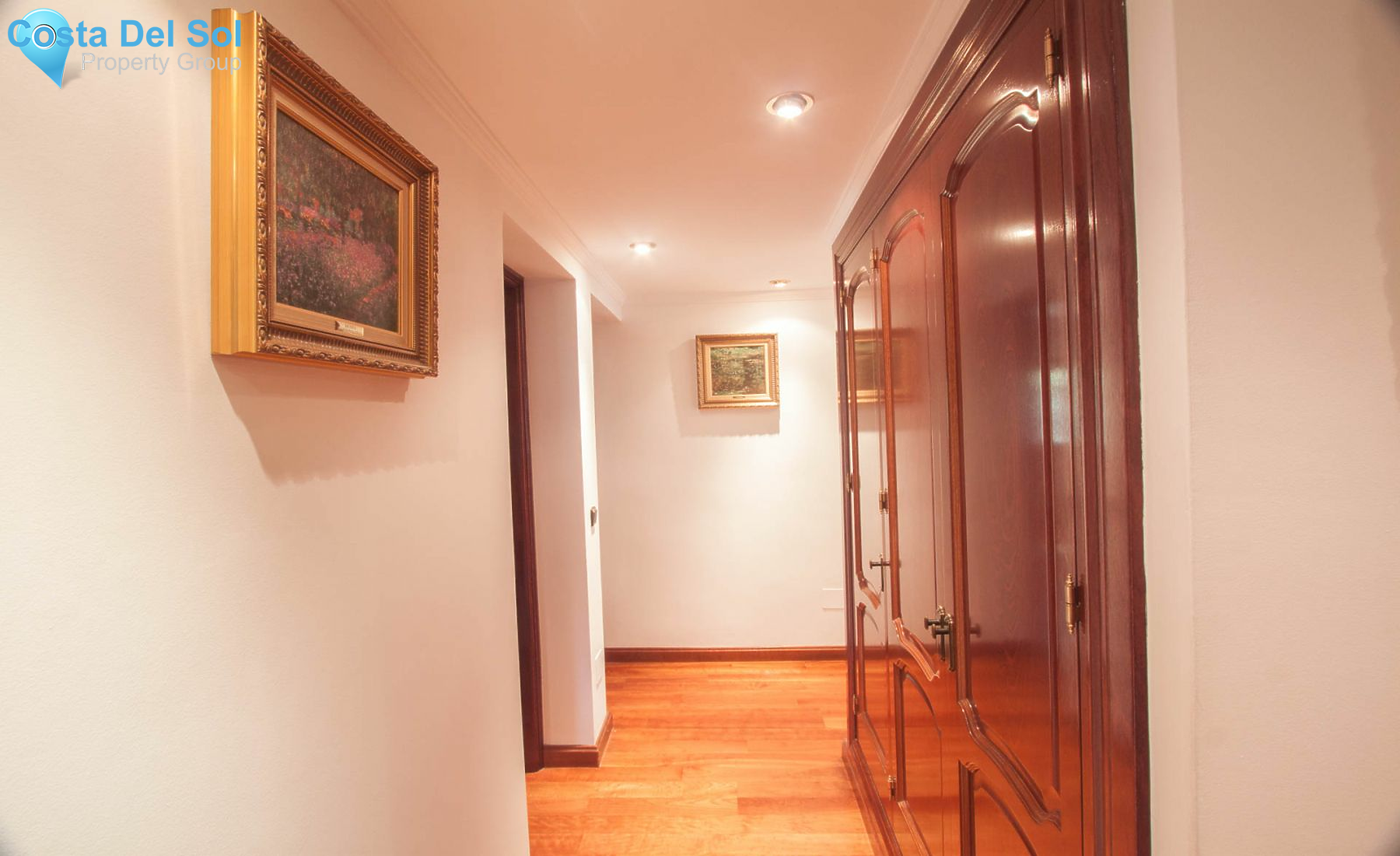 Finca - Cortijo in Marbella-1549645