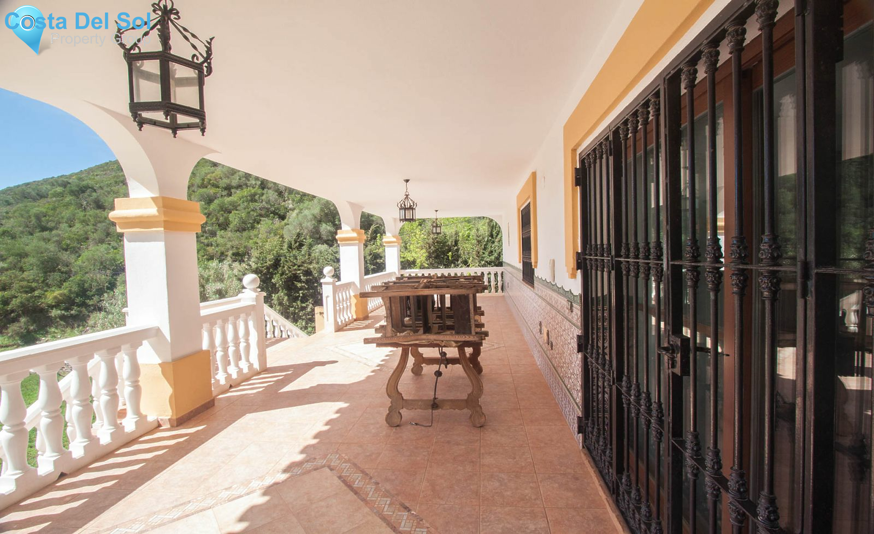 Finca - Cortijo in Marbella-1549653