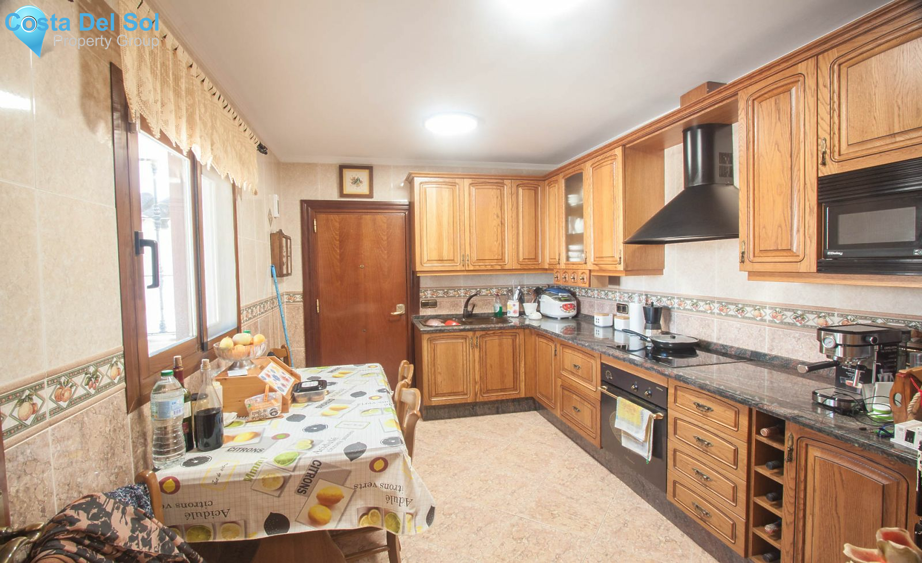 Finca - Cortijo in Marbella-1549642