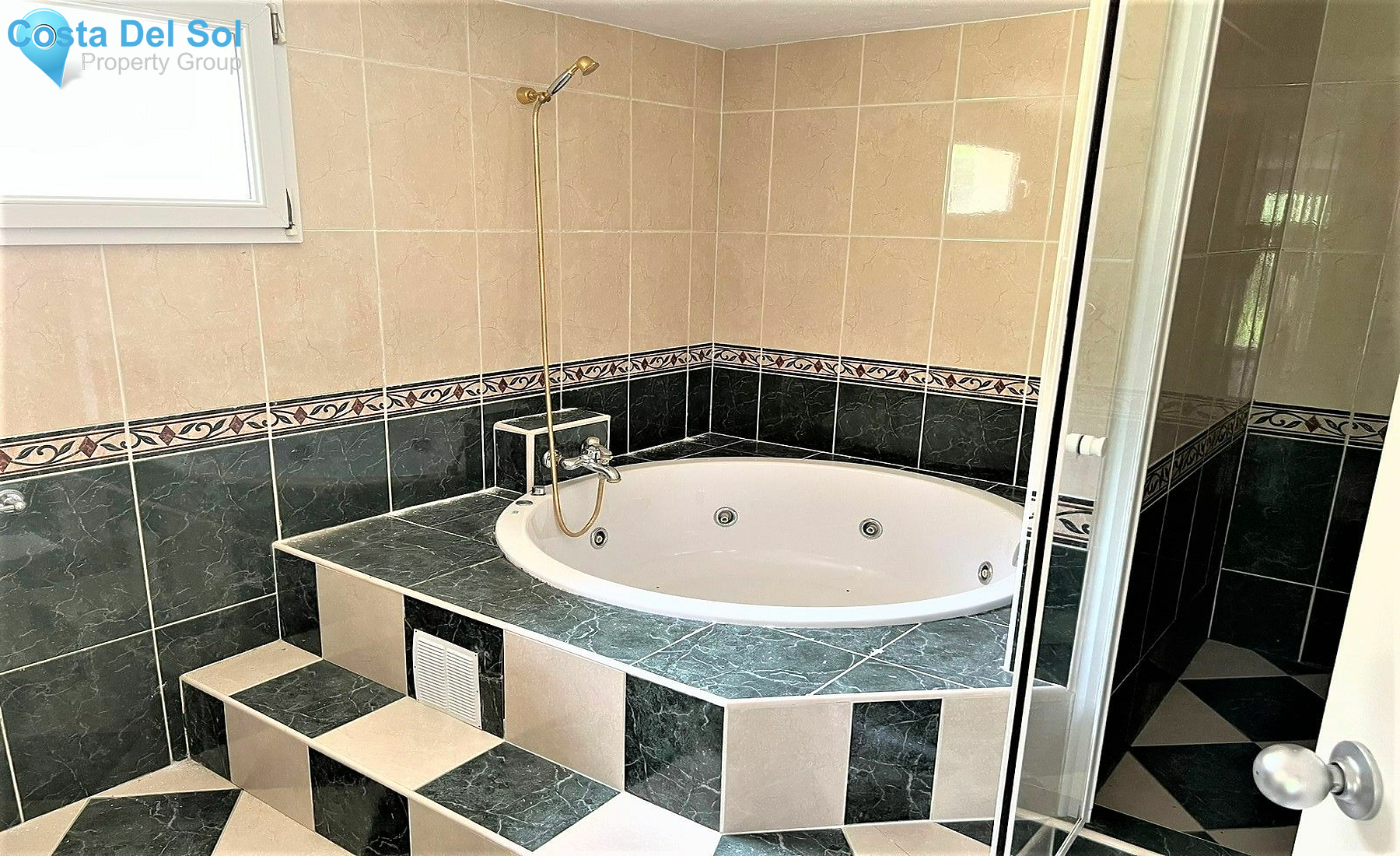 Finca - Cortijo in Mijas-1138669