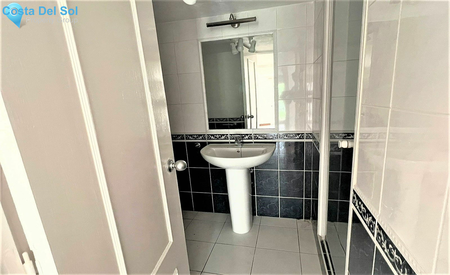 Finca - Cortijo in Mijas-1138671