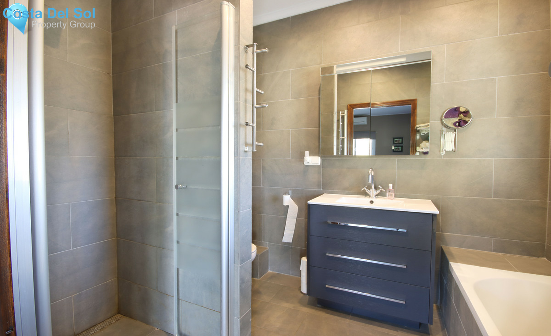 Detached Villa in Monda-689243