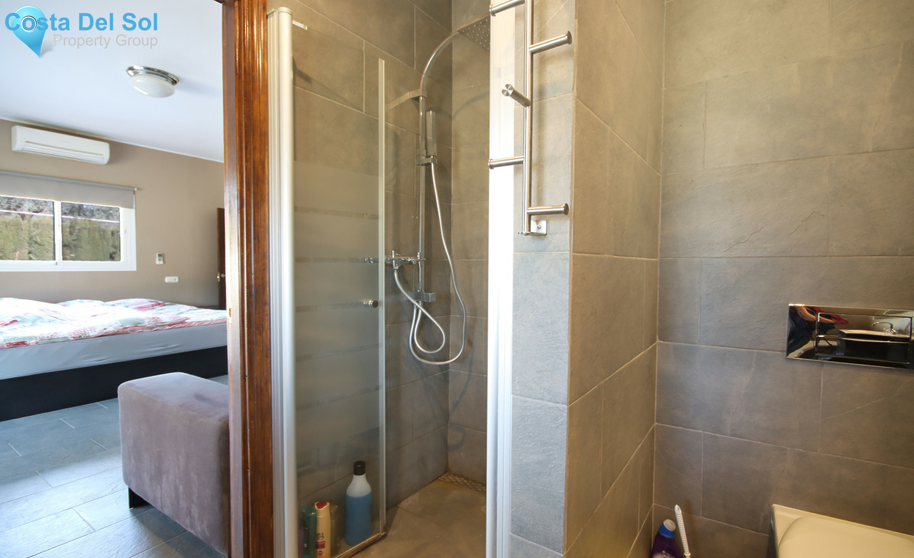 Detached Villa in Monda-689244