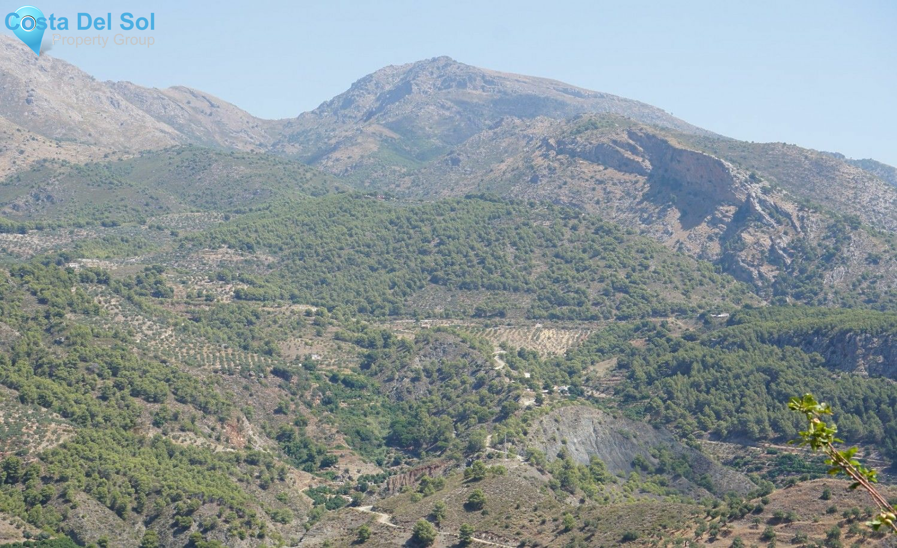 Finca - Cortijo in Yunquera-1231073