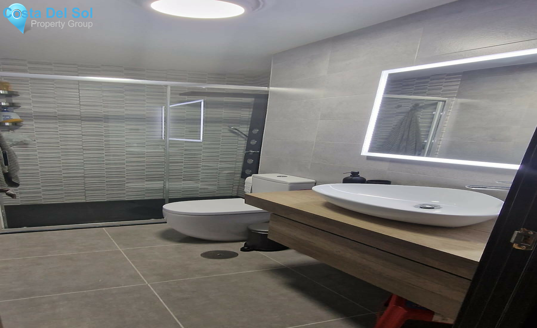 Ground Floor Apartment in Alhaurín el Grande-1536676