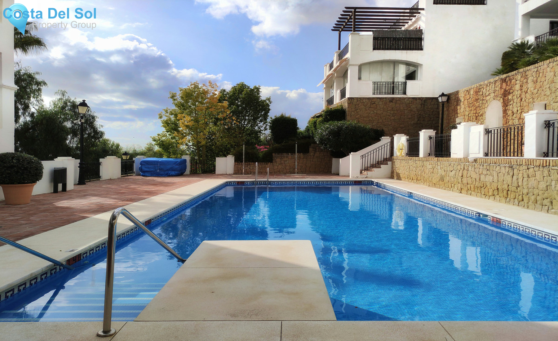 Ground Floor Apartment in Altos de los Monteros-1243106