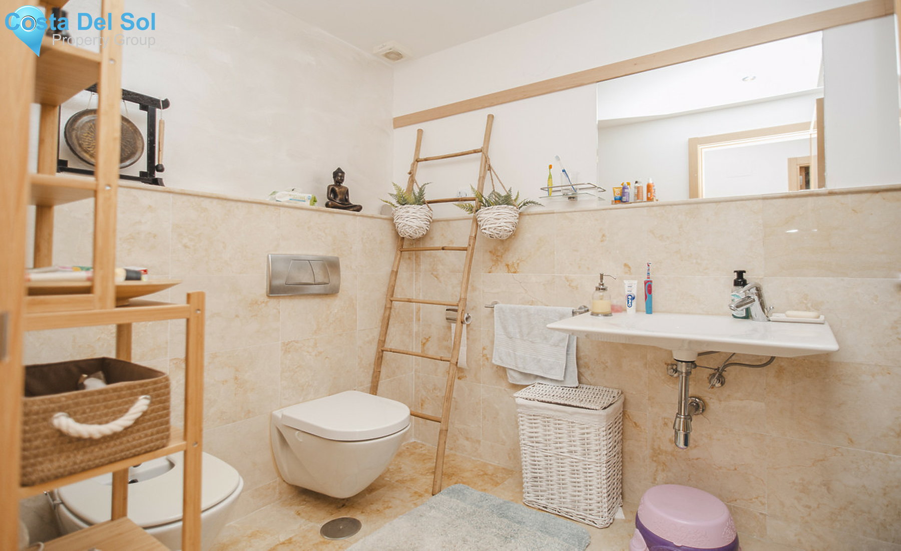 Ground Floor Apartment in Altos de los Monteros-1282667