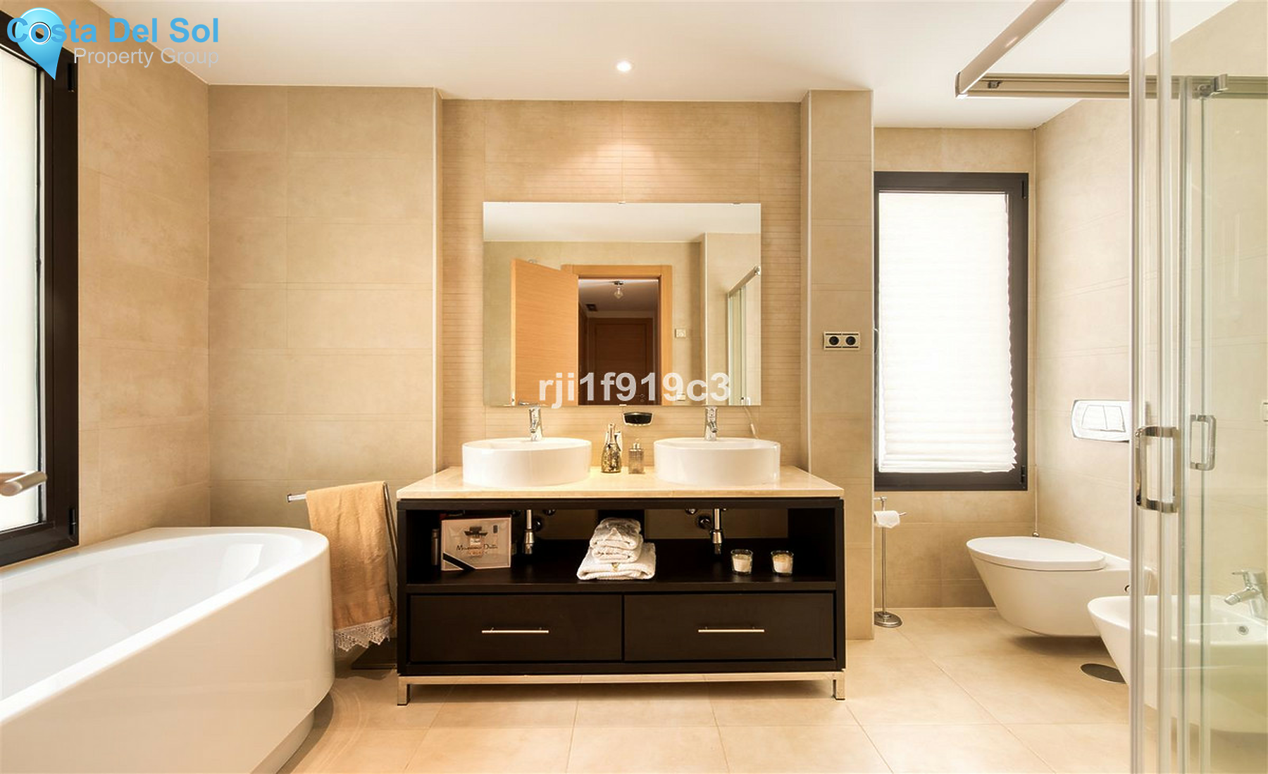 Ground Floor Apartment in Altos de los Monteros-1324517