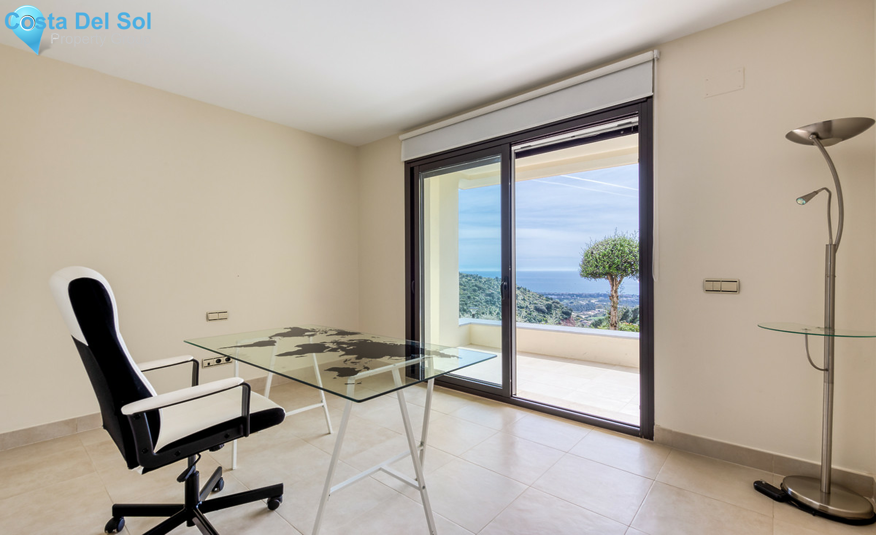 Ground Floor Apartment in Altos de los Monteros-1345371