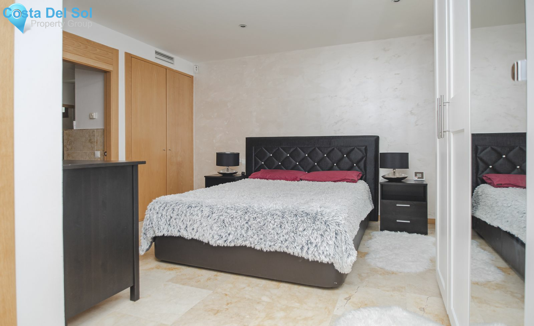 Ground Floor Apartment in Altos de los Monteros-1140362