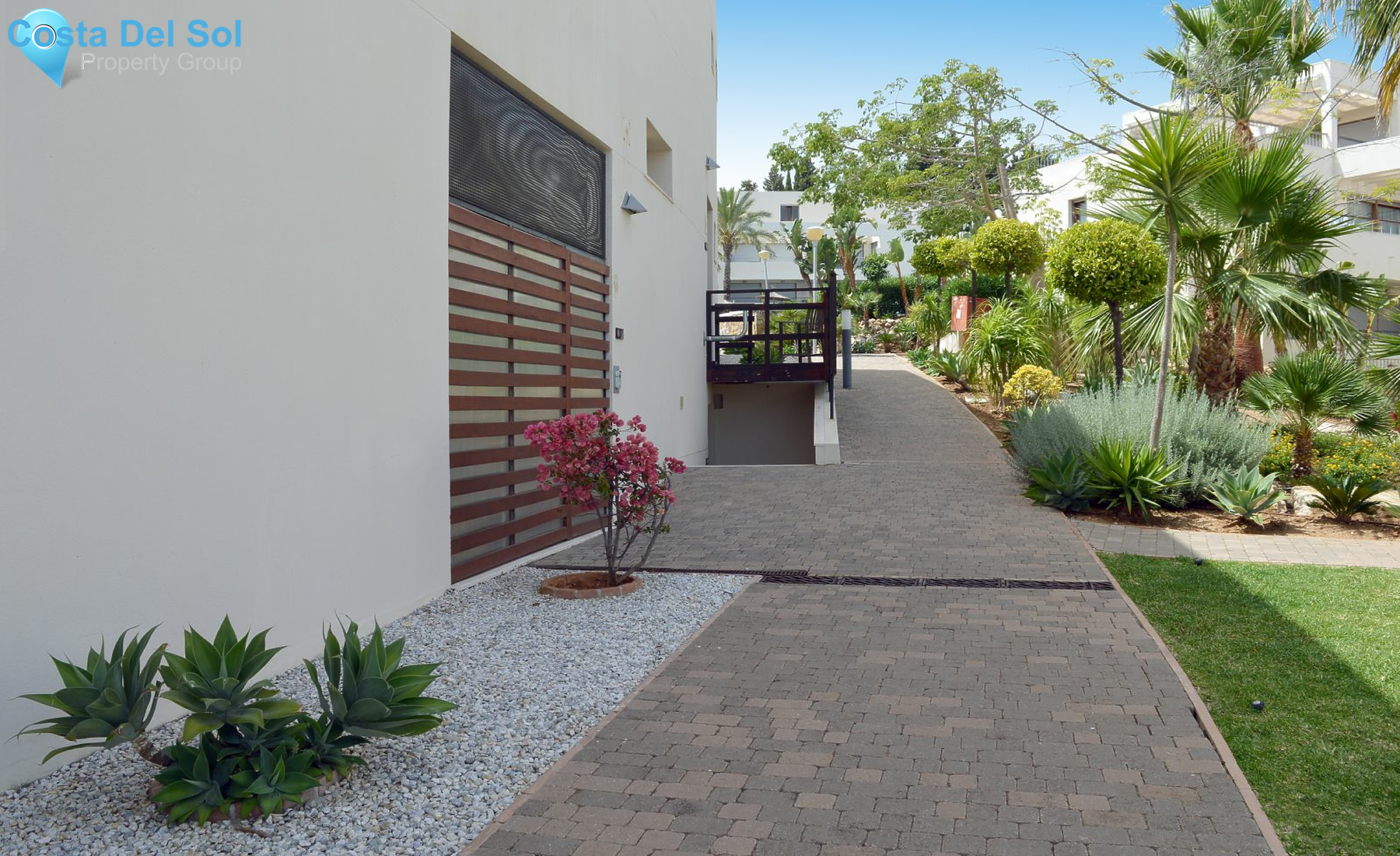 Ground Floor Apartment in Altos de los Monteros-1514961