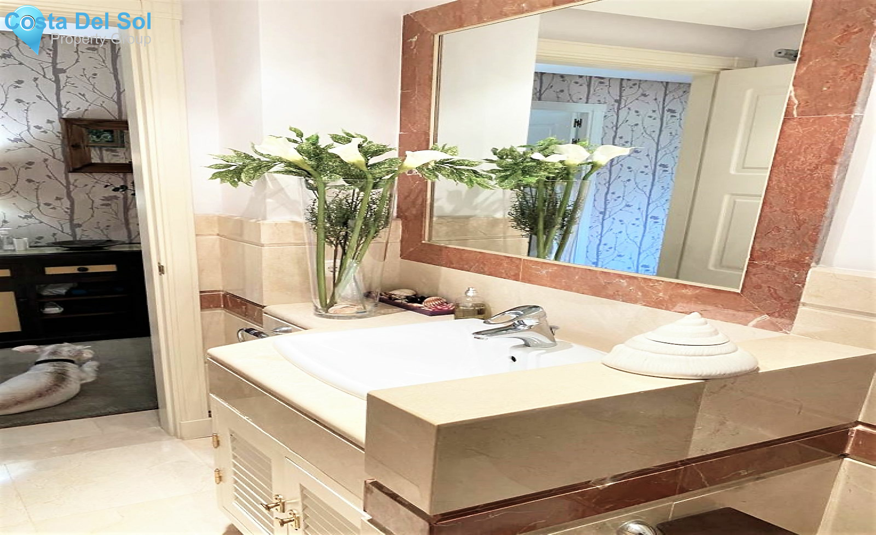 Ground Floor Apartment in Bahía de Marbella-1534676