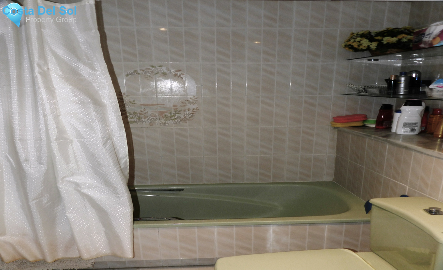 Ground Floor Apartment in Bel Air-1288754