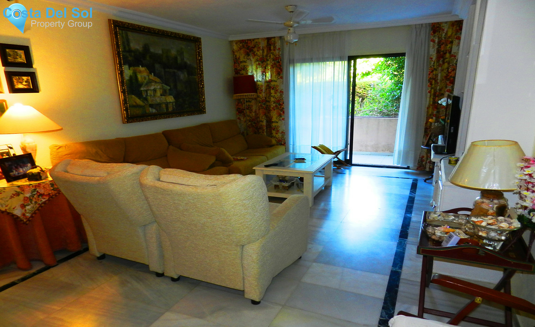 Ground Floor Apartment in Bel Air-1288750