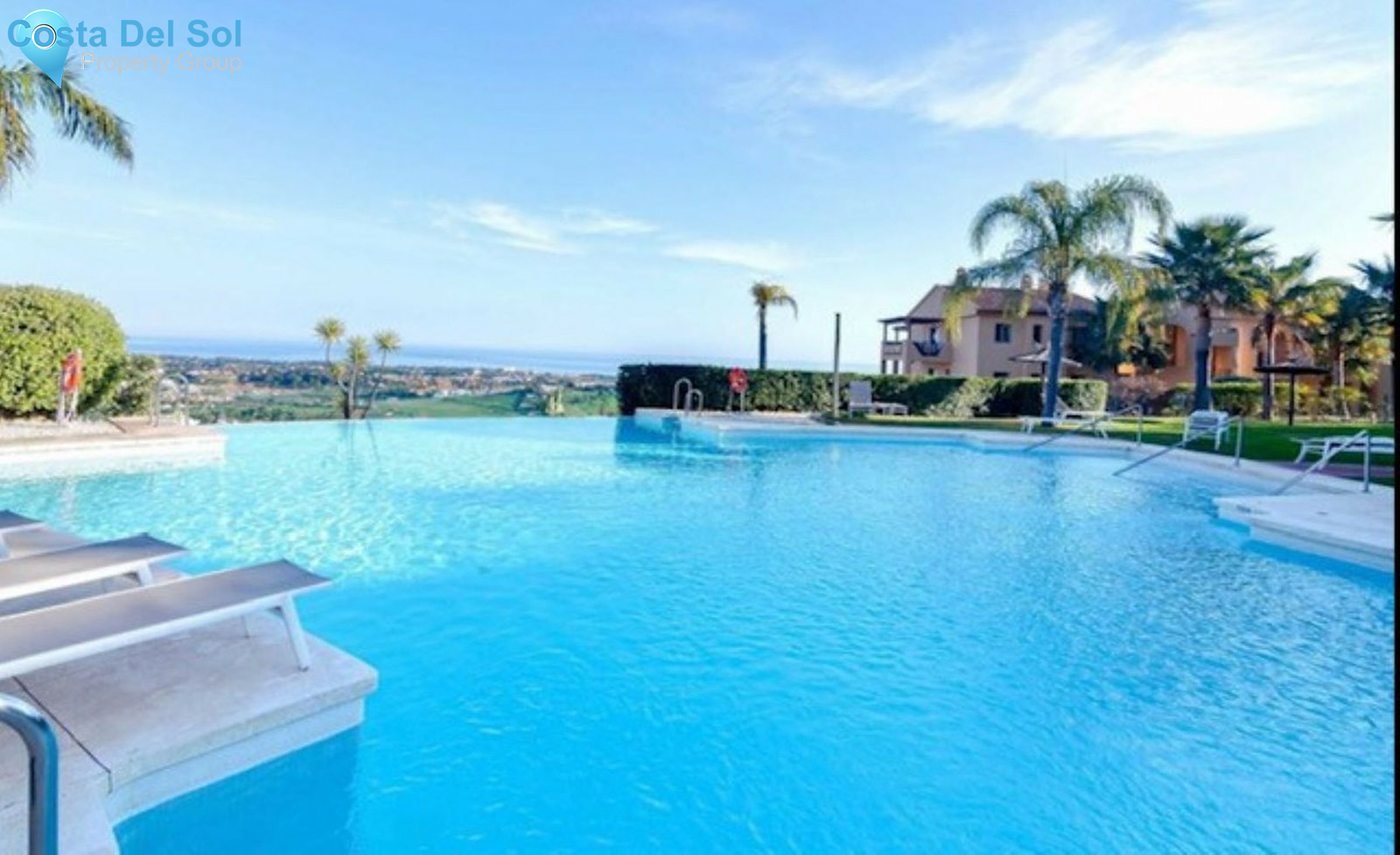 Ground Floor Apartment in Benahavís