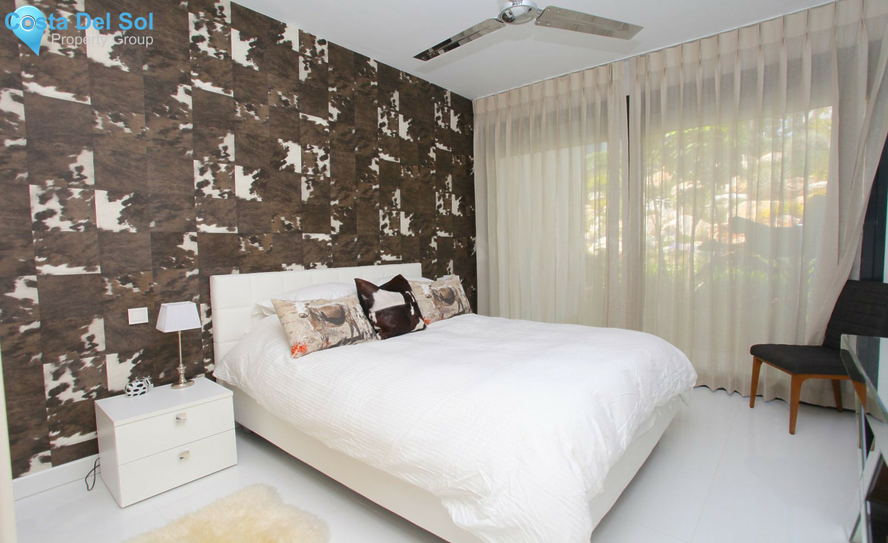 Ground Floor Apartment in Benahavís-1243734