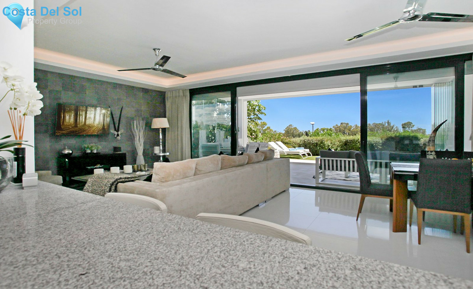 Ground Floor Apartment in Benahavís-1243725