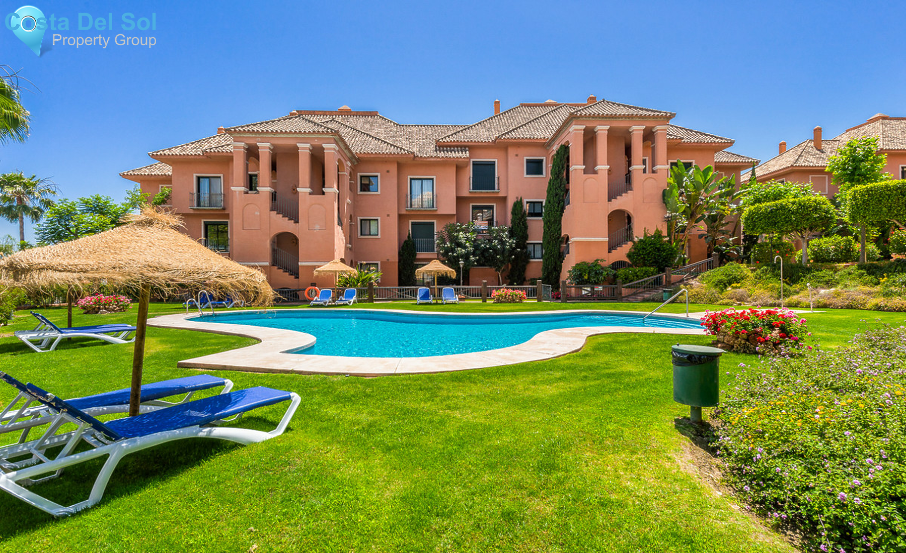 Ground Floor Apartment in Benahavís-1250809
