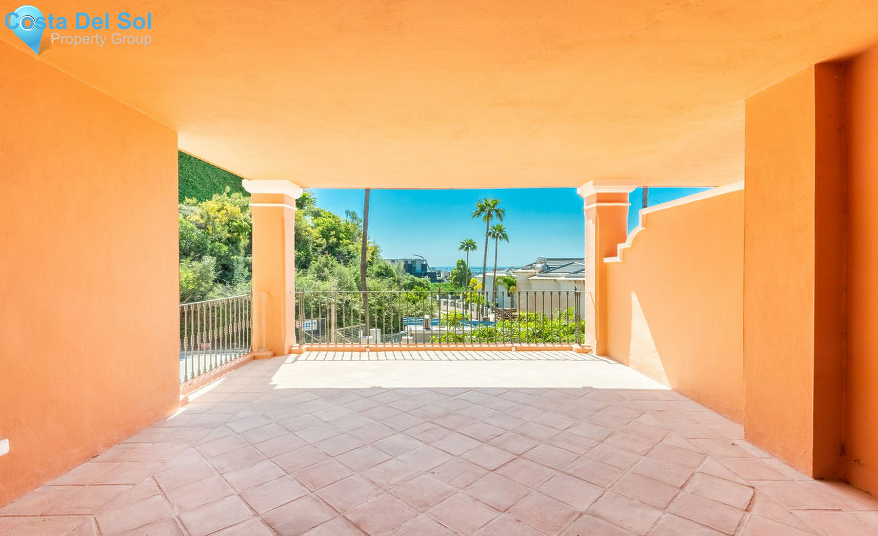 Ground Floor Apartment in Benahavís-1250813