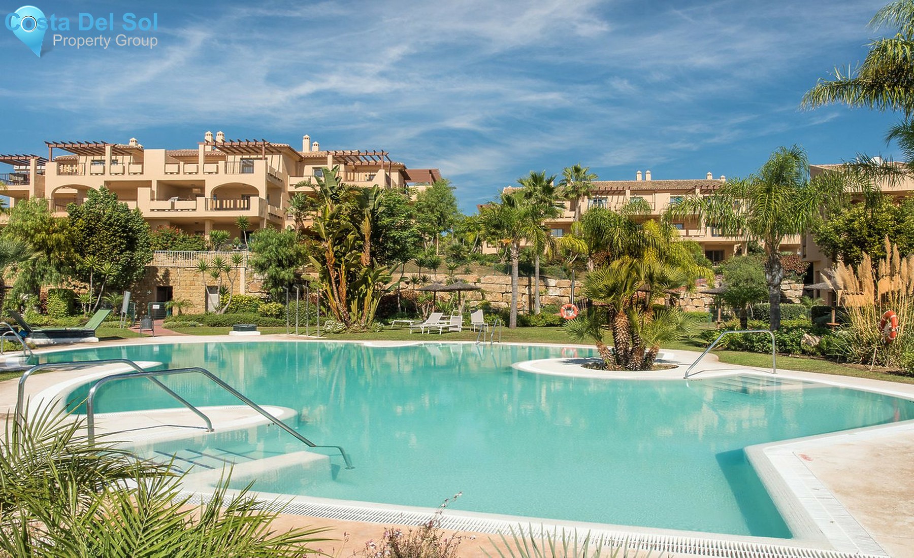 Ground Floor Apartment in Benahavís-1280490