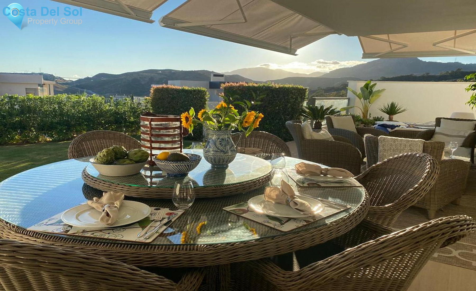 Ground Floor Apartment in Benahavís-1295026