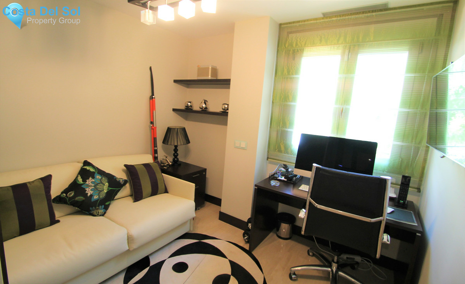 Ground Floor Apartment in Benahavís-1334759