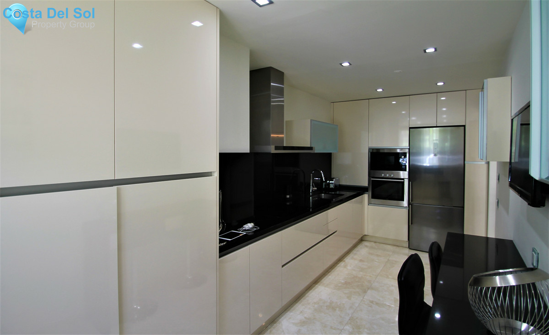 Ground Floor Apartment in Benahavís-1334750