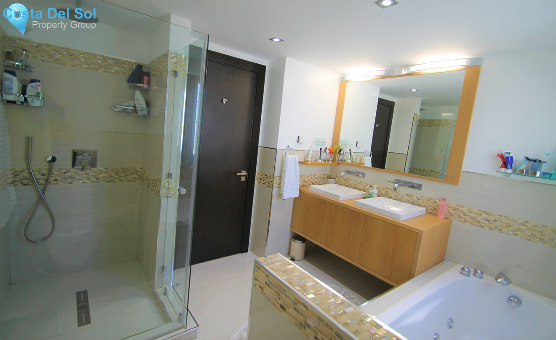 Ground Floor Apartment in Benahavís-1334754