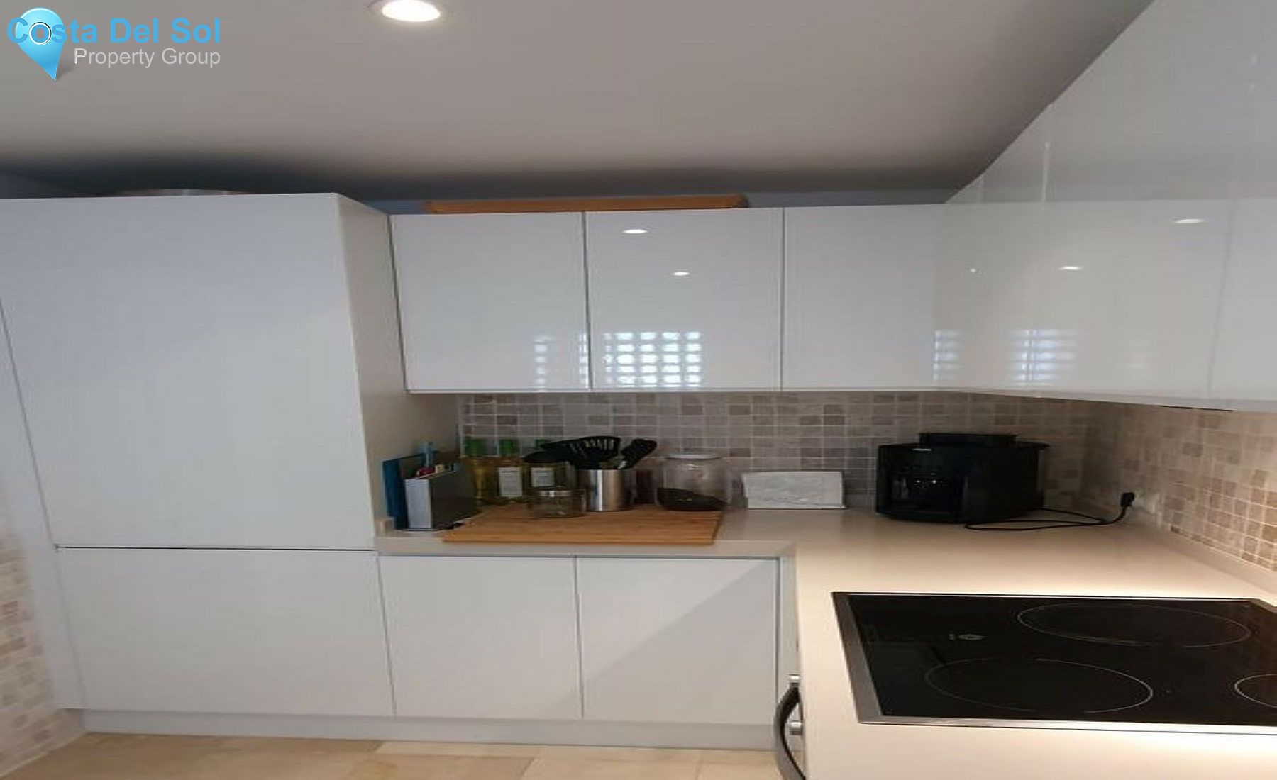 Ground Floor Apartment in Benahavís-1339841