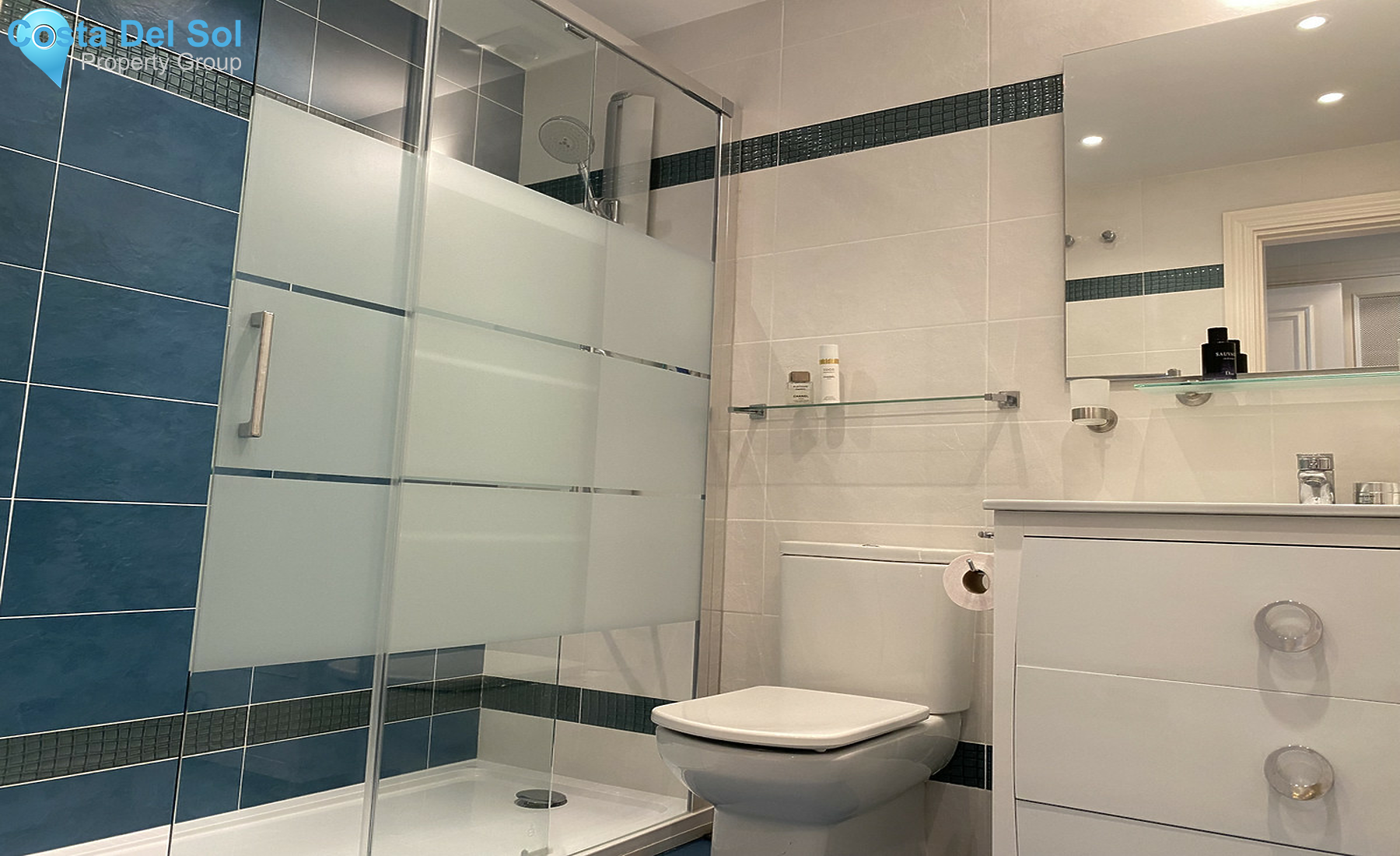 Ground Floor Apartment in Benahavís-1451930