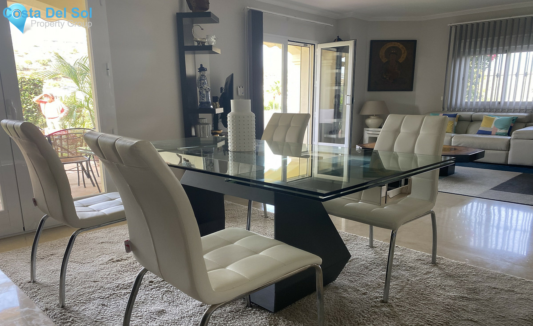 Ground Floor Apartment in Benahavís-1451924