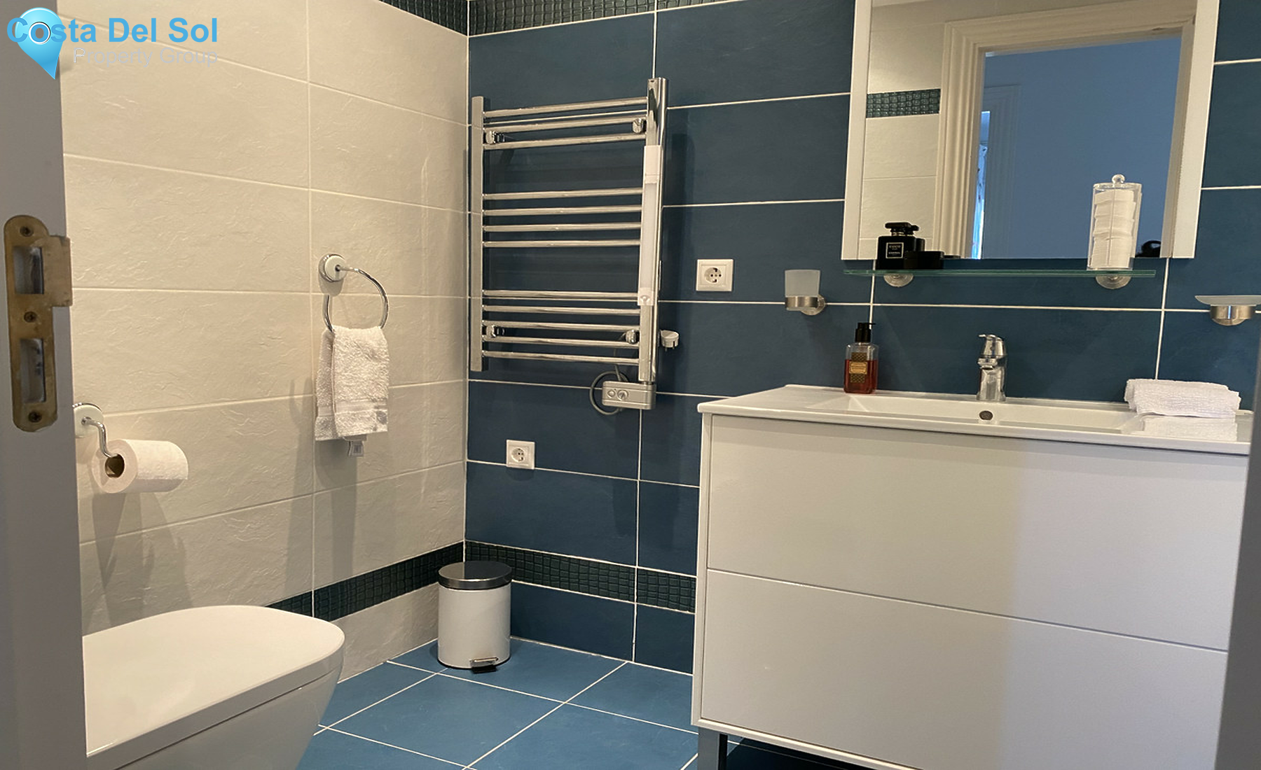 Ground Floor Apartment in Benahavís-1451927