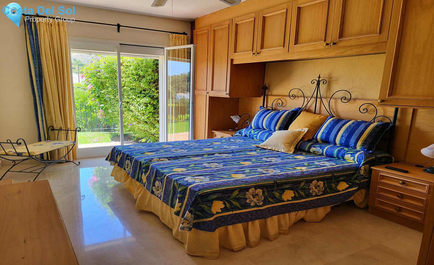 Ground Floor Apartment in Benahavís-1451952