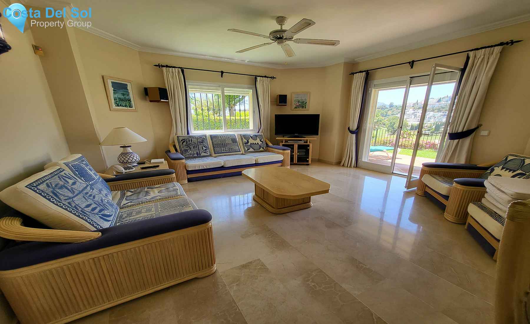 Ground Floor Apartment in Benahavís-1451954