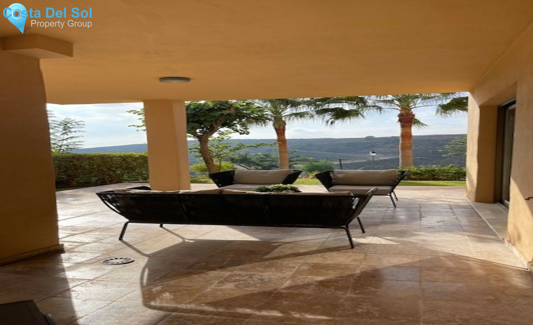 Ground Floor Apartment in Benahavís-1476696