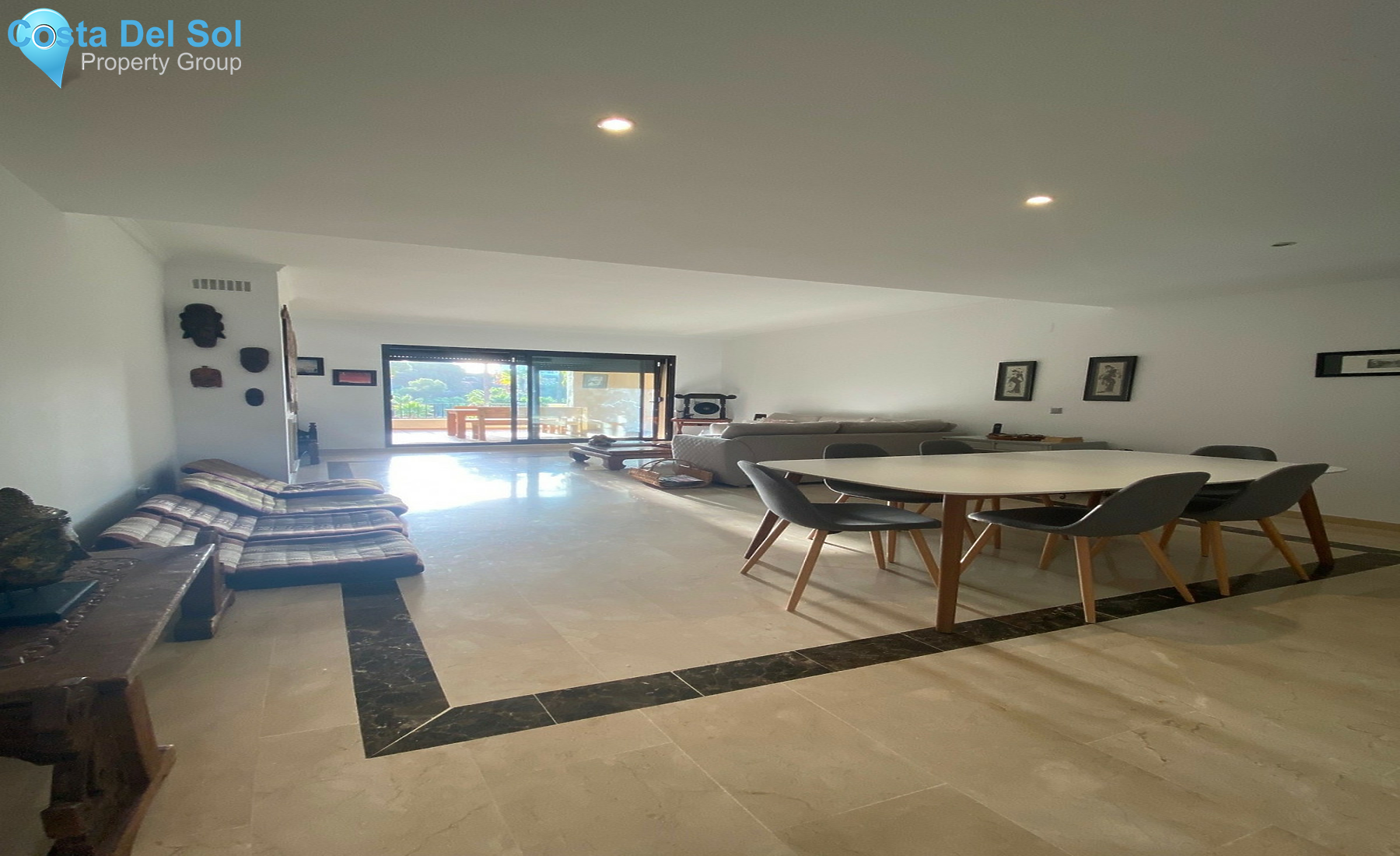 Ground Floor Apartment in Benahavís-1504837