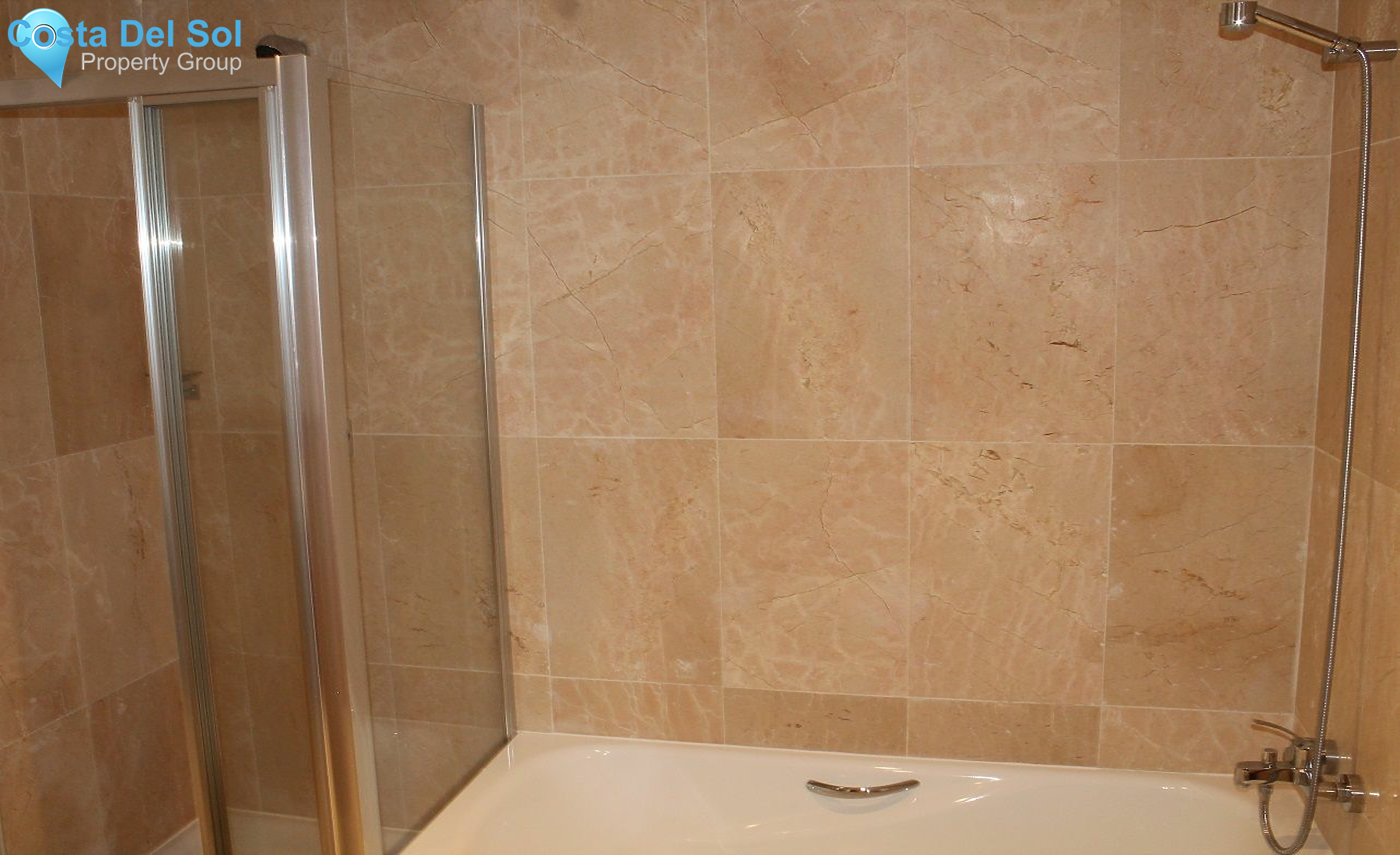 Ground Floor Apartment in Benahavís-1127262