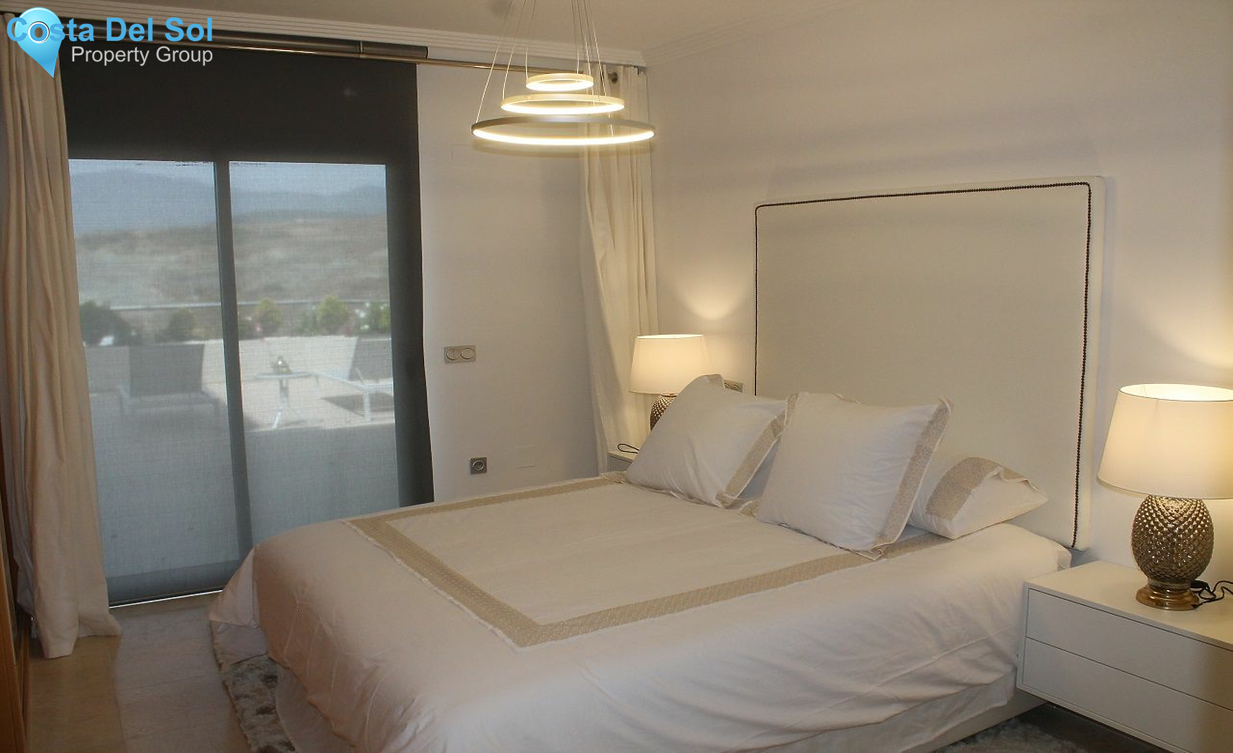 Ground Floor Apartment in Benahavís-1127267