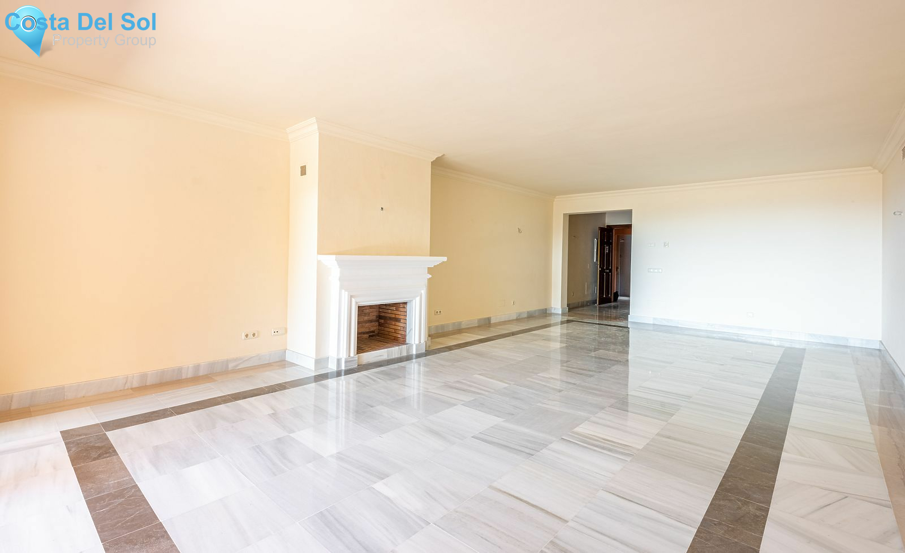 Ground Floor Apartment in Benahavís-1147614