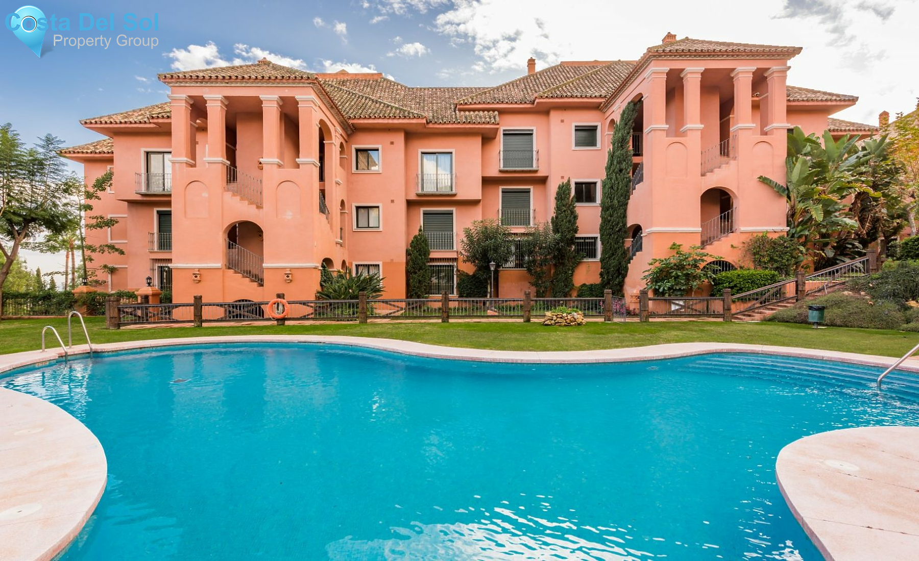 Ground Floor Apartment in Benahavís-1147627