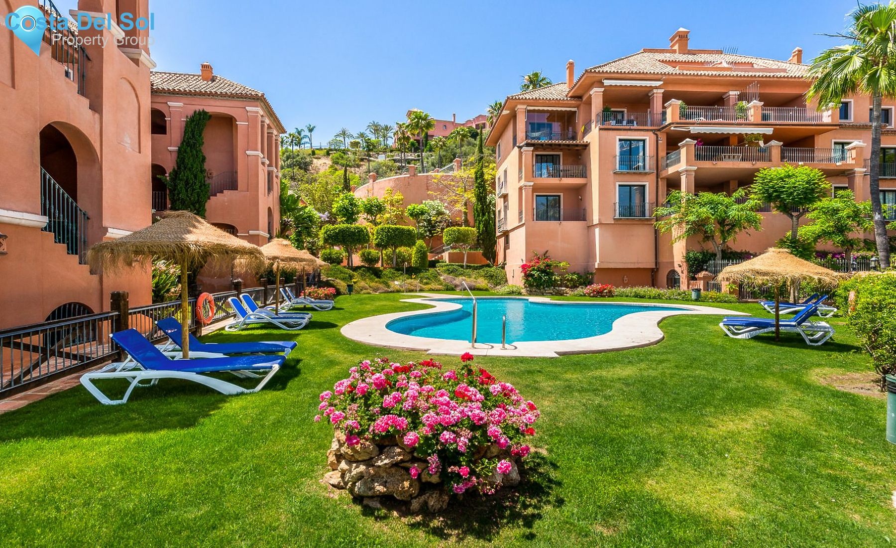 Ground Floor Apartment in Benahavís-1147631