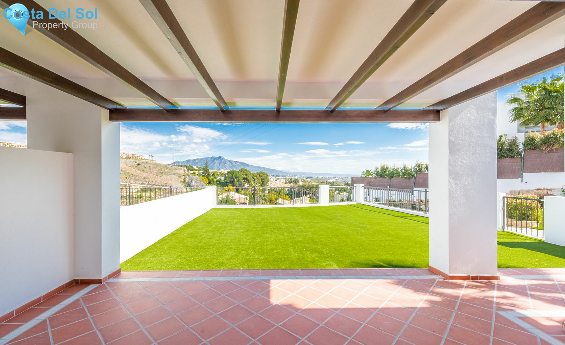 Ground Floor Apartment in Benahavís-1177333
