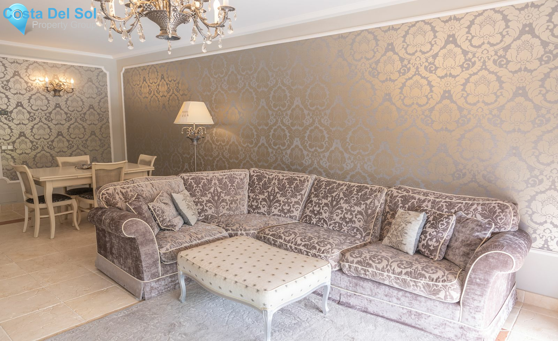 Ground Floor Apartment in Benahavís-1199823